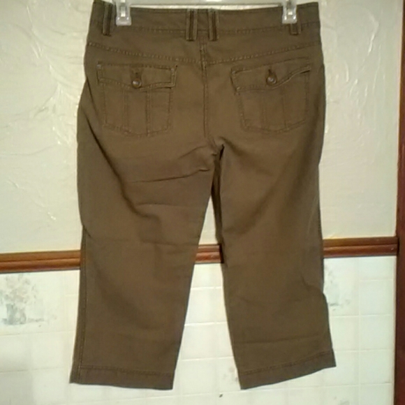 Aeropostale brown Capri pants size 11/12 - Picture 5 of 8